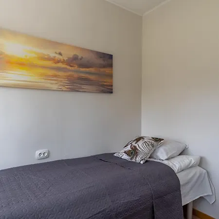 Fantastic 170m2 With A Big Garden *