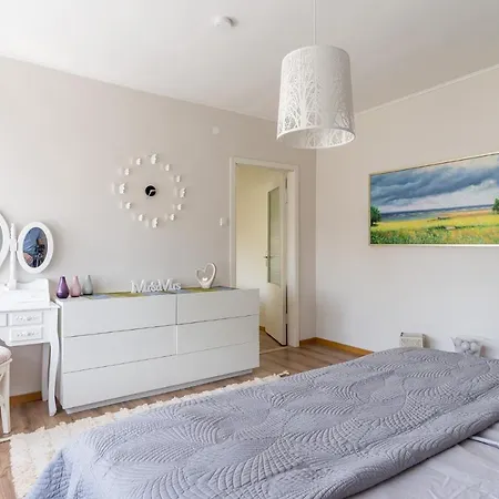 Fantastic 170m2 With A Big Garden