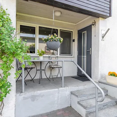 Fantastic 170m2 With A Big Garden * パルヌ