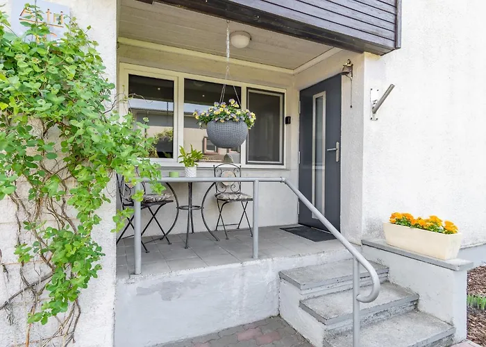 Fantastic 170m2 With A Big Garden * Parnu