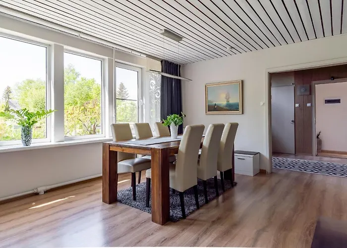 Fantastic 170m2 With A Big Garden